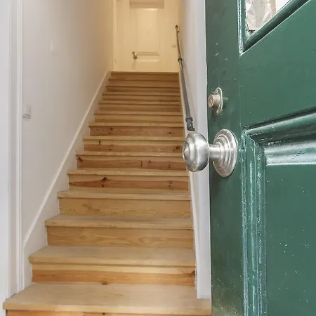 아파트 Santa Catarina Stylish By Homing 리스본